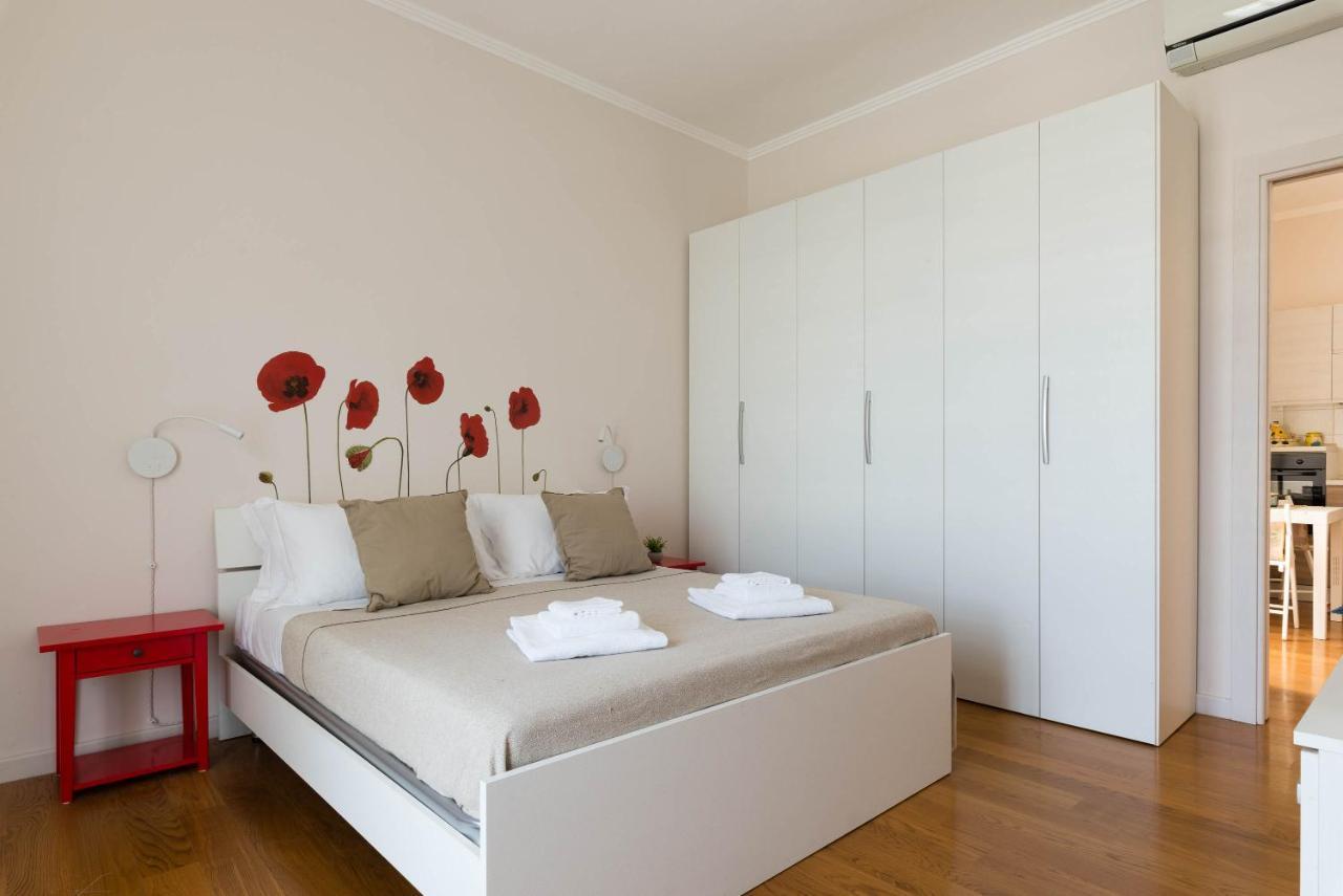 Casa Torre Di Specchio 2 Con Piscina Lägenhet Bari Exteriör bild