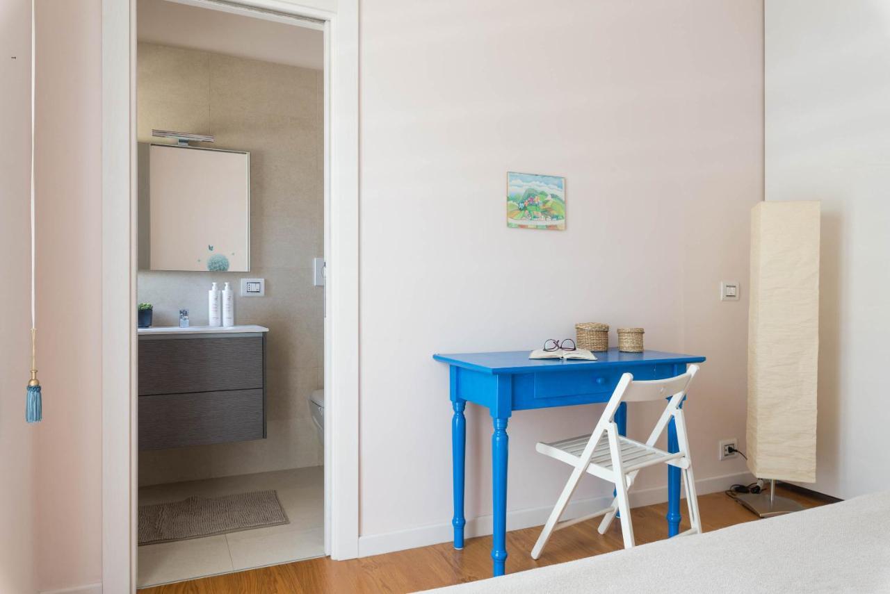 Casa Torre Di Specchio 2 Con Piscina Lägenhet Bari Exteriör bild