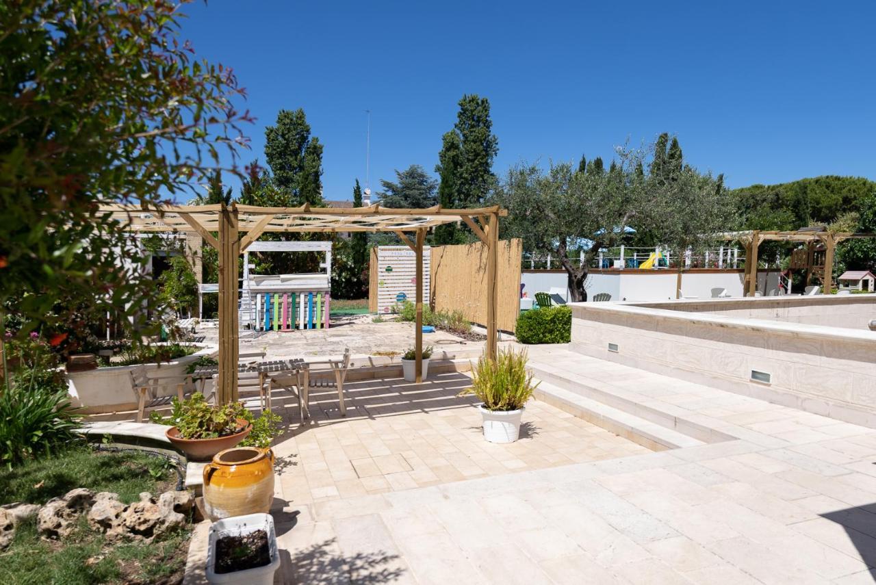 Casa Torre Di Specchio 2 Con Piscina Lägenhet Bari Exteriör bild
